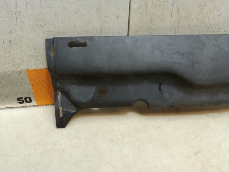 Крышка двигателя