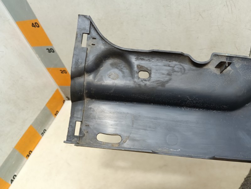 Крышка двигателя