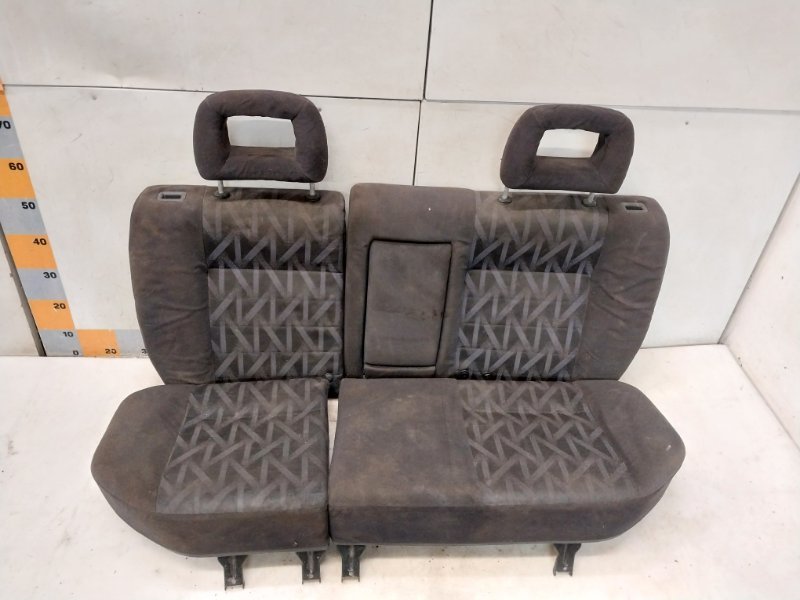 Сиденье салонное