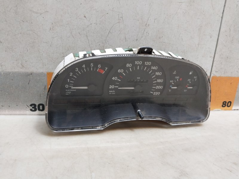 Панель приборов