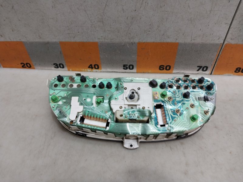 Панель приборов