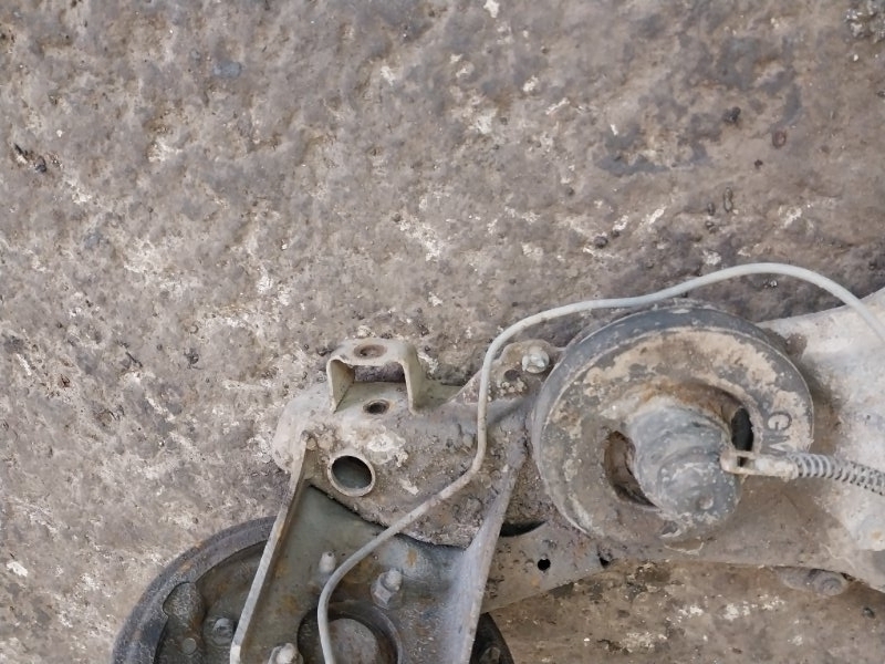 Балка задняя