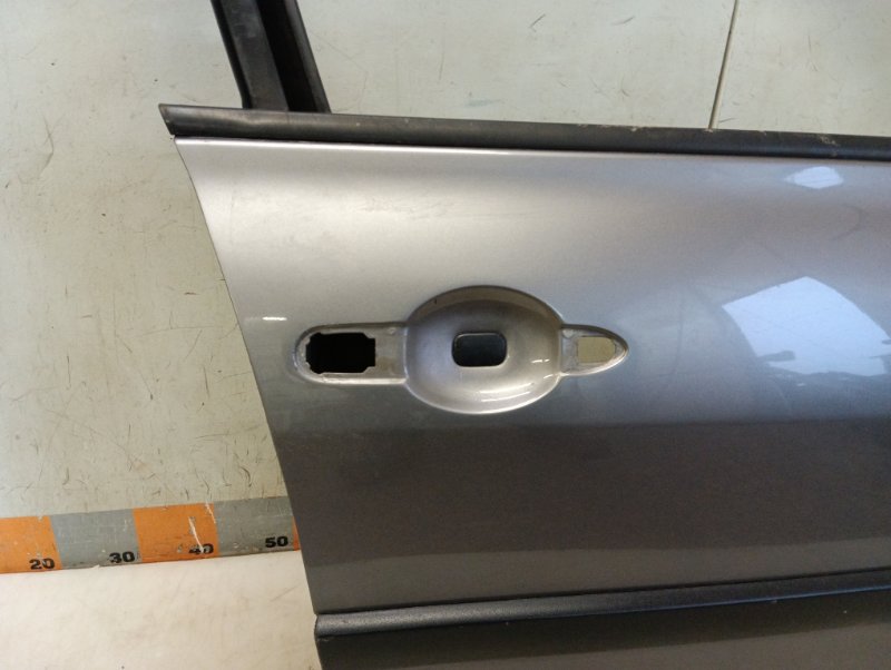 Дверь передняя правая