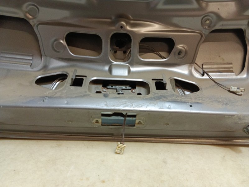 Крышка багажника