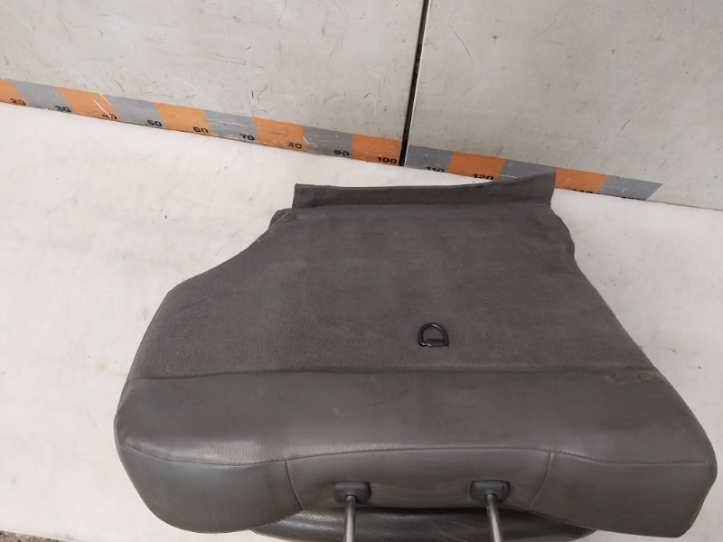 Сиденье салонное