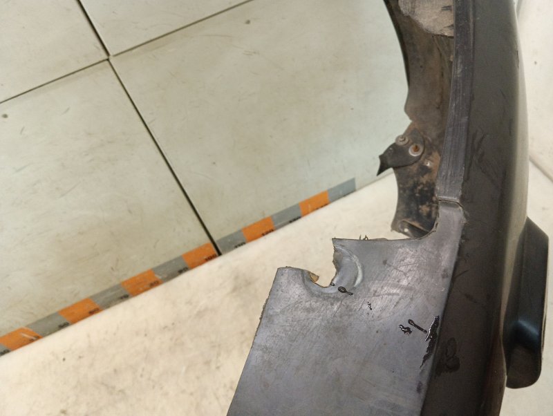 Бампер передний