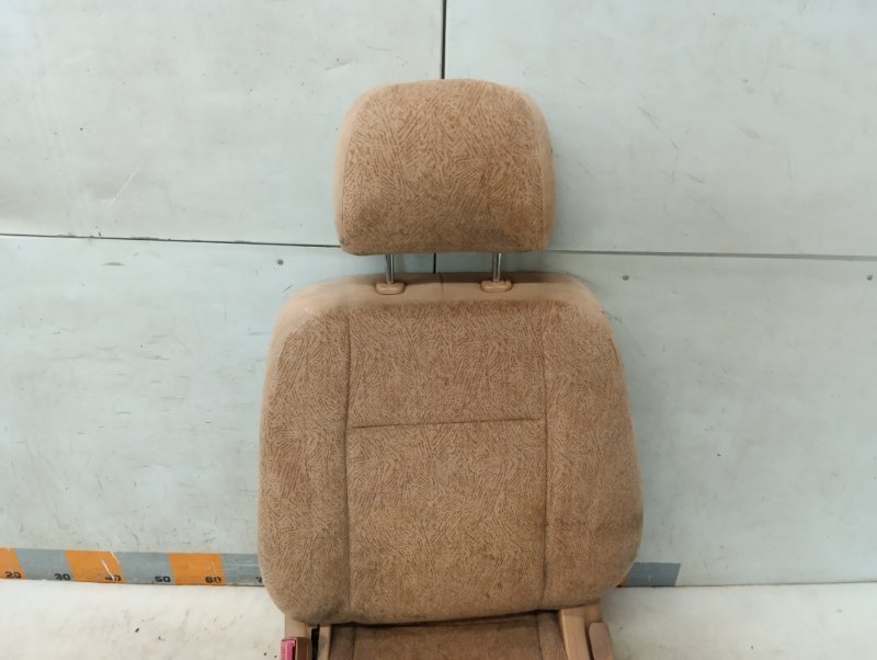 Сиденье переднее левое