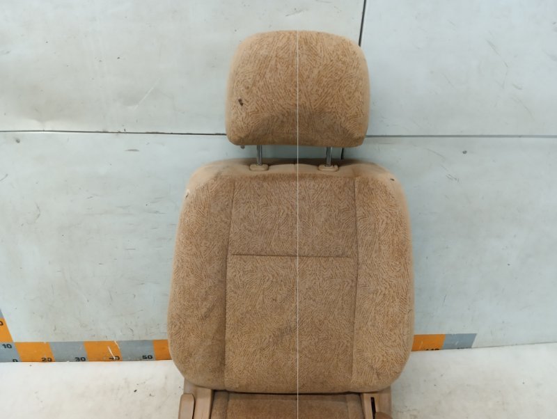 Сиденье переднее правое