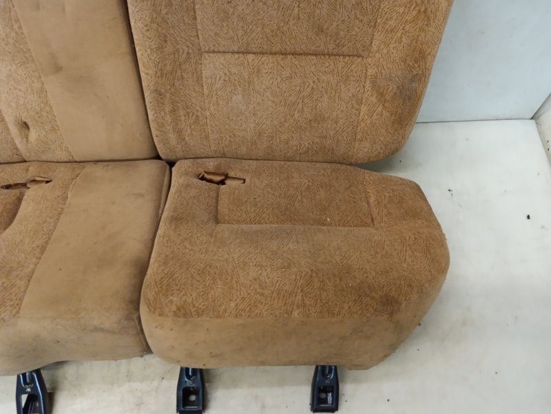 Сиденье салонное