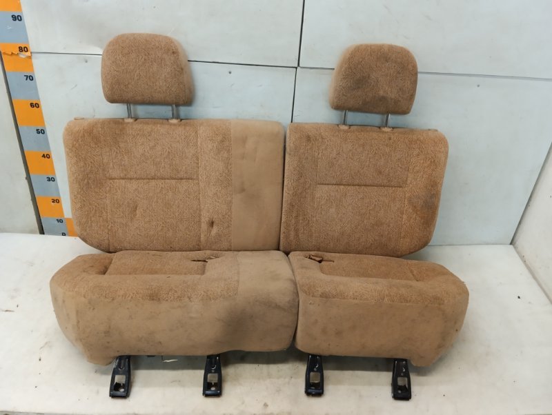 Сиденье салонное