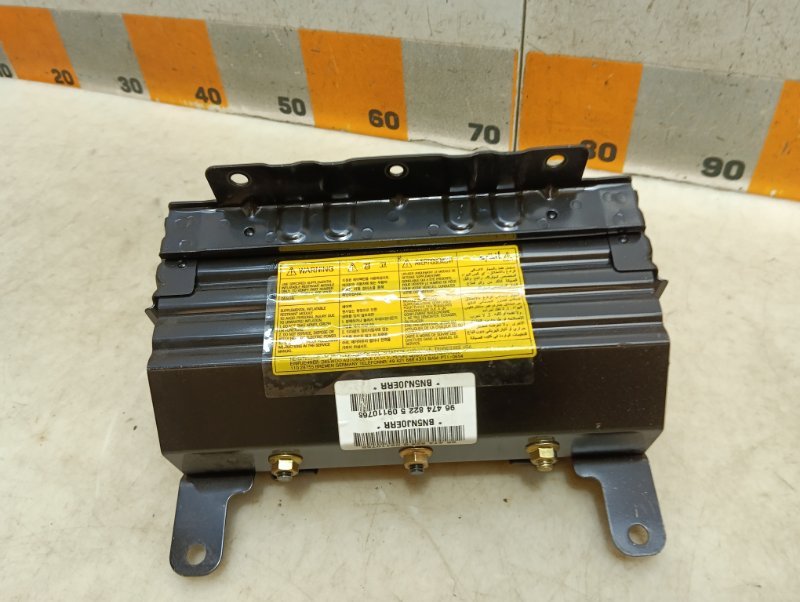 Подушка безопасности пассажирская (в торпедо)