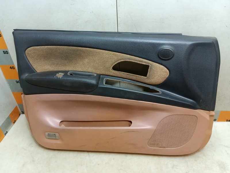 Обшивка двери