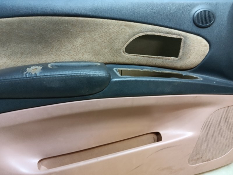 Обшивка двери