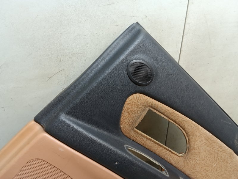 Обшивка двери