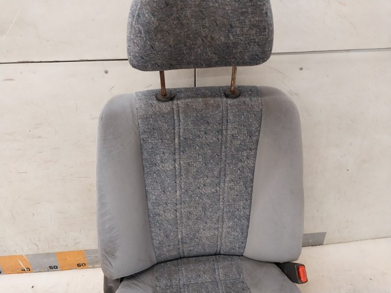 Сиденье переднее правое