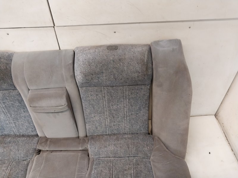 Сиденье салонное