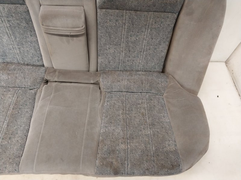 Сиденье салонное