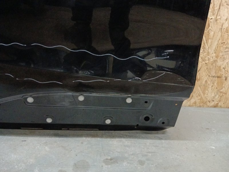 Дверь задняя правая