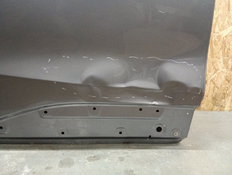 Дверь задняя правая