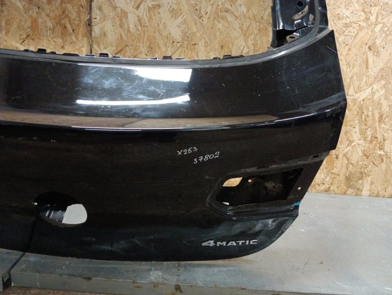 Дверь багажника