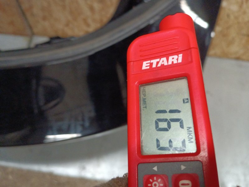 Дверь багажника