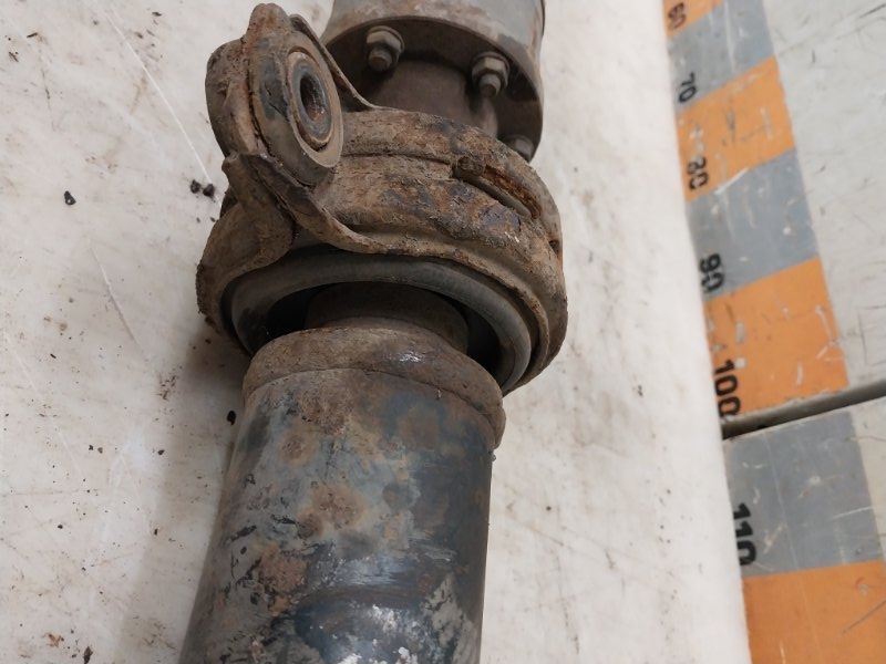 Вал карданный