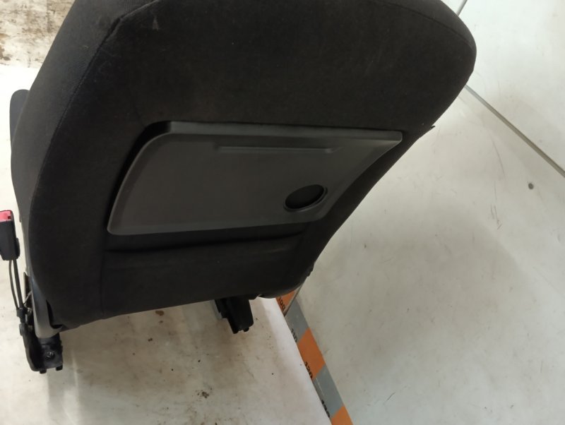 Сиденье переднее правое