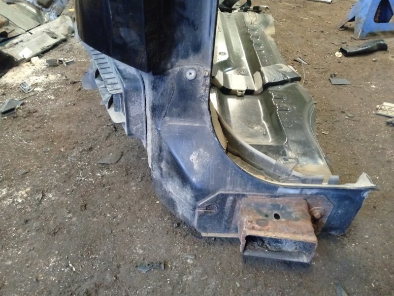 Крыло заднее левое