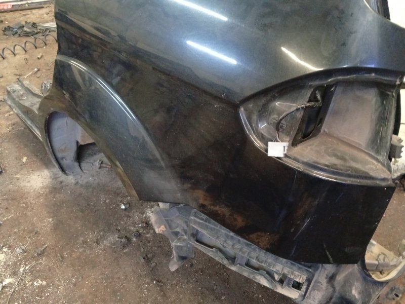 Крыло заднее левое