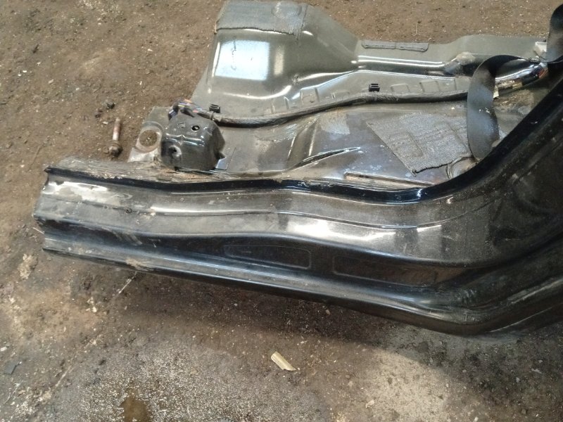 Крыло заднее левое