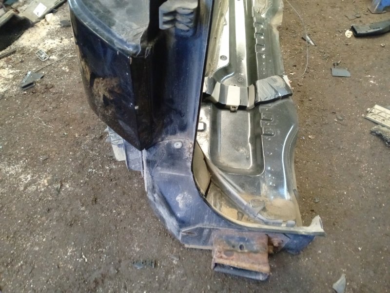 Крыло заднее левое