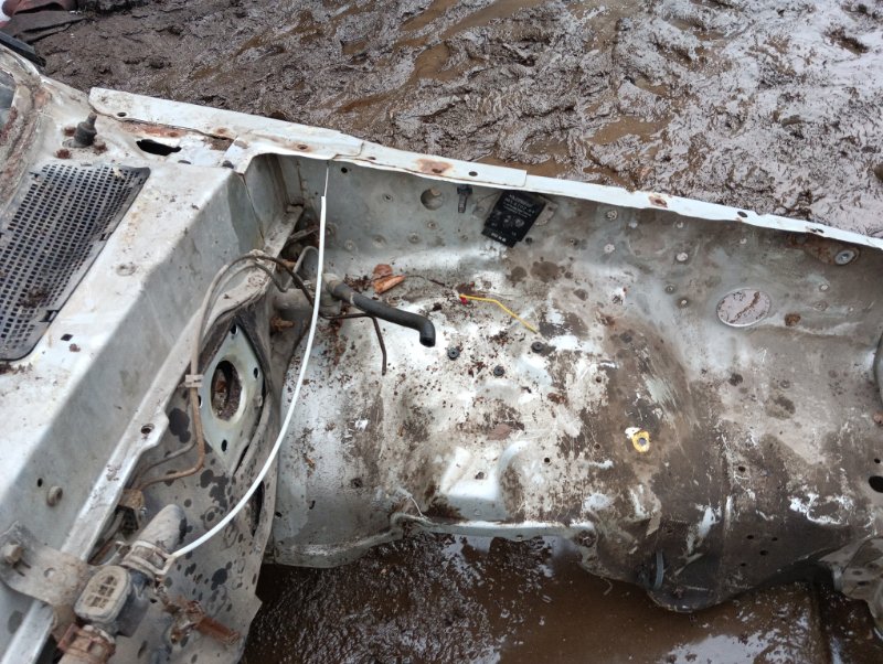 Лонжерон передний левый