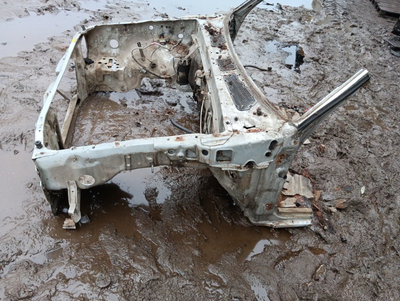 Лонжерон передний левый