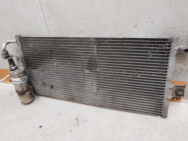 Радиатор кондиционера / конденсер