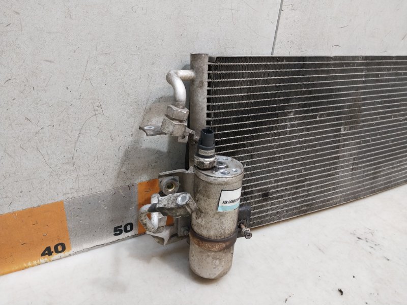 Радиатор кондиционера / конденсер