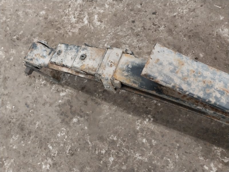 Рессора задняя