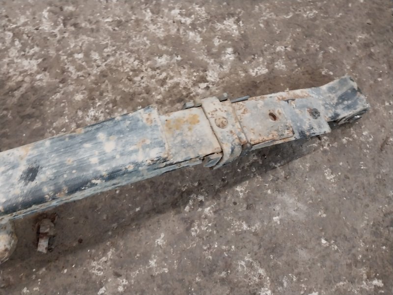 Рессора задняя