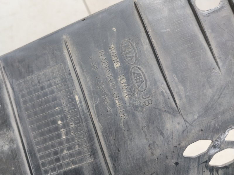 Решетка радиатора