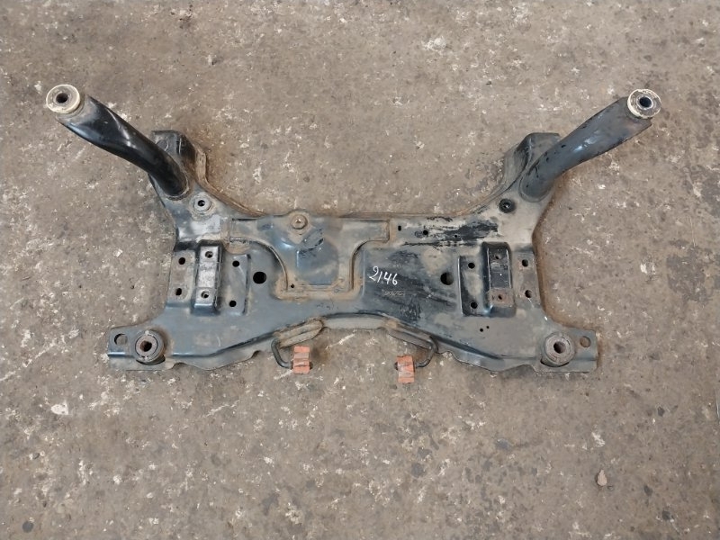 Балка подмоторная