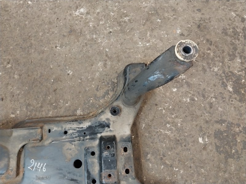 Балка подмоторная