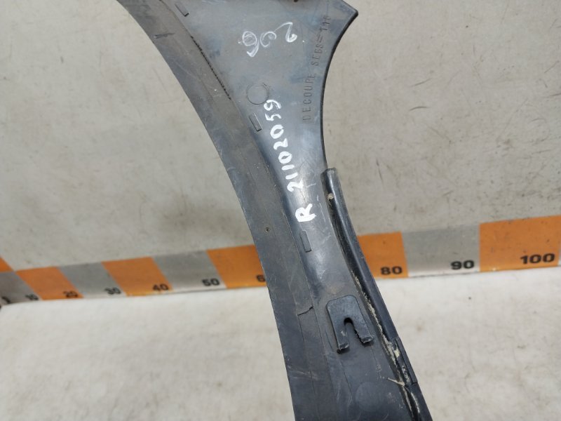 Планка под лобовое стекло