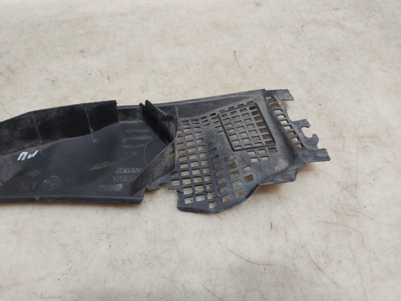 Планка под лобовое стекло