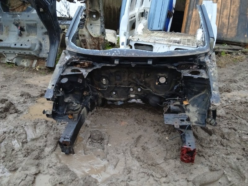 Кузовной элемент