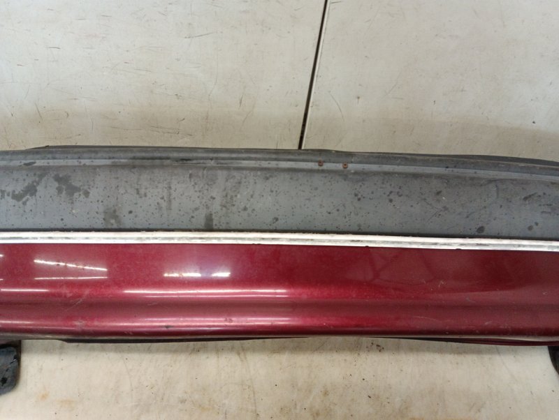 Бампер задний