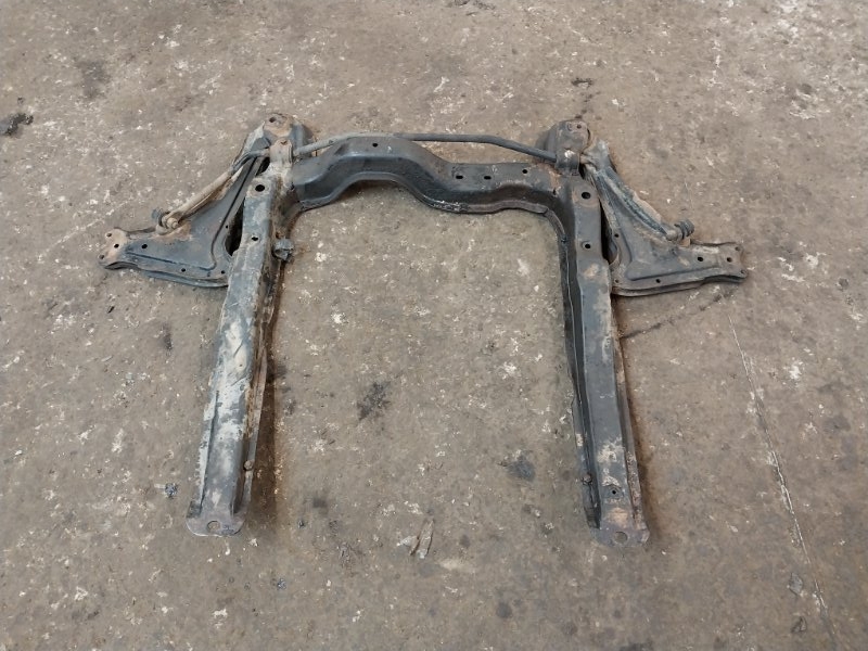 Балка подмоторная