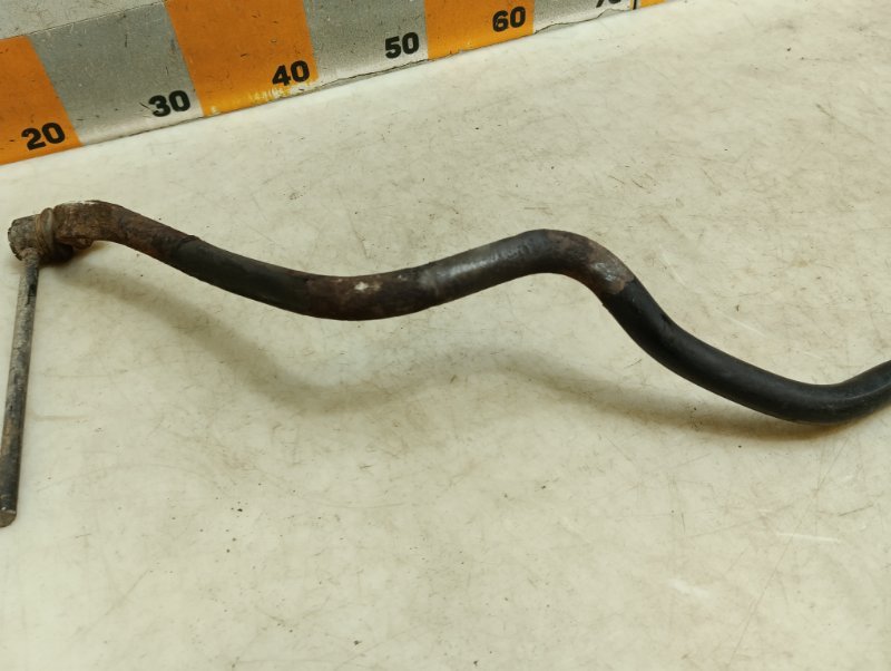 Стабилизатор передний