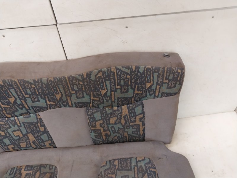 Сиденье салонное