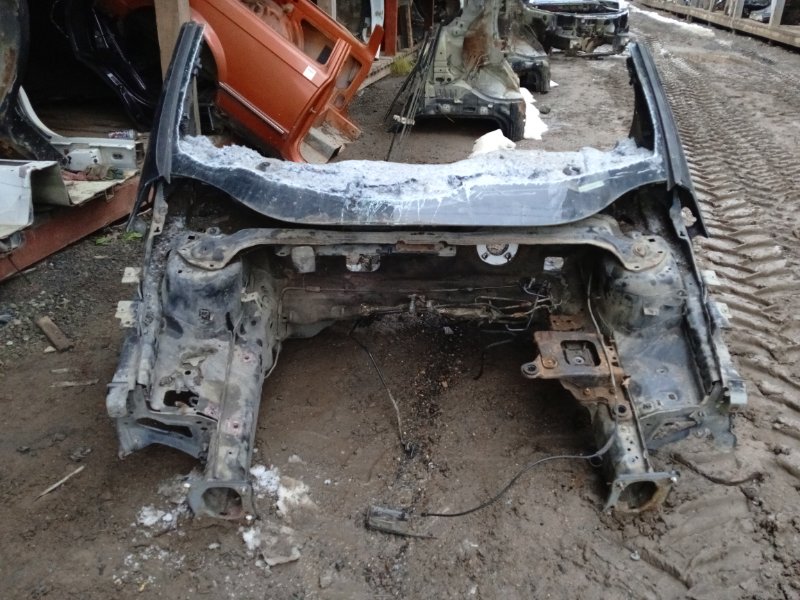 Кузовной элемент