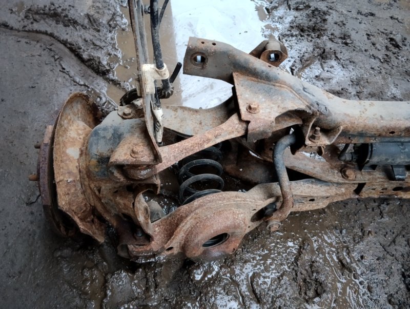 Балка задняя