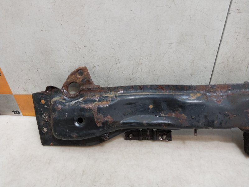 Балка подмоторная